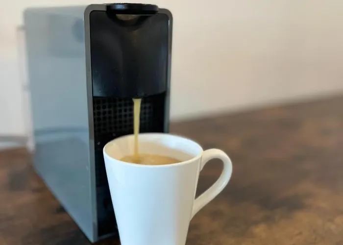 Free Parking, Luxury Beds, Nespresso, Netflix *