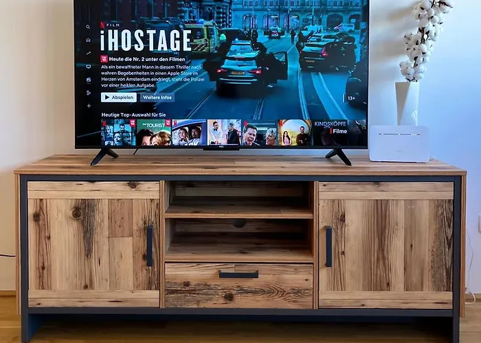 Free Parking, Luxury Beds, Nespresso, Netflix Daire