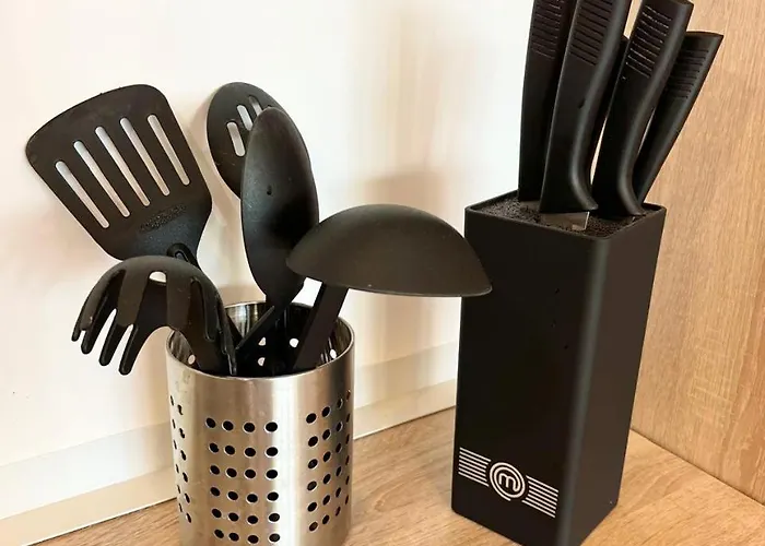 Free Parking, Luxury Beds, Nespresso, Netflix